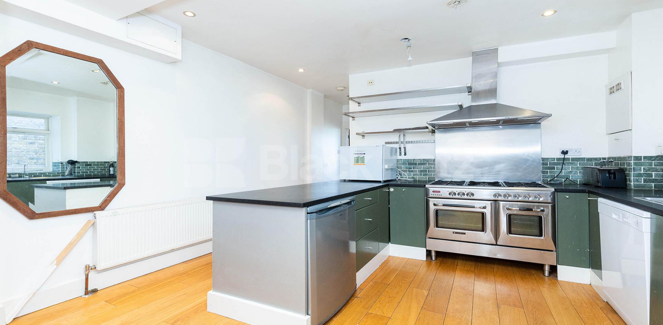 			**RENT INCLUDES COUNCIL TAX**, 3 Bedroom, 1 bath, 1 reception Flat			 Coniston Road, CROUCH END